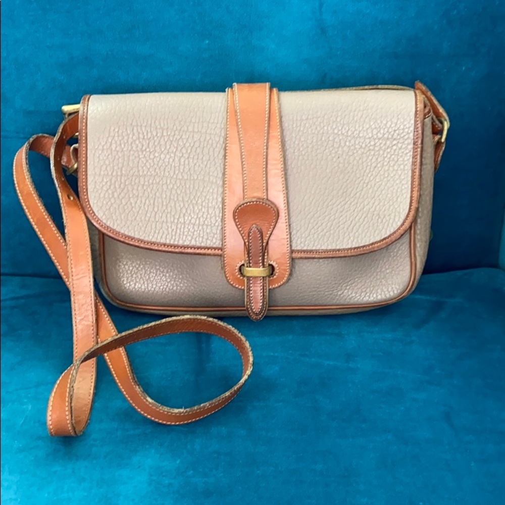 Vintage Dooney & Bourke crossbody purse